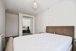 Bedroom- click for photo gallery